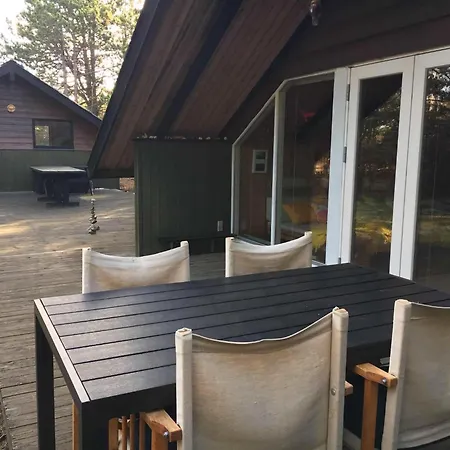 בית נופש On Facing A Large Natural Area